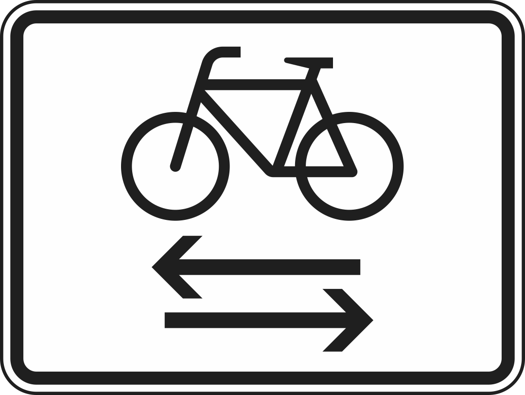 Radverkehr kreuzt von links und rechts Radverkehr kreuzt von links und rechts